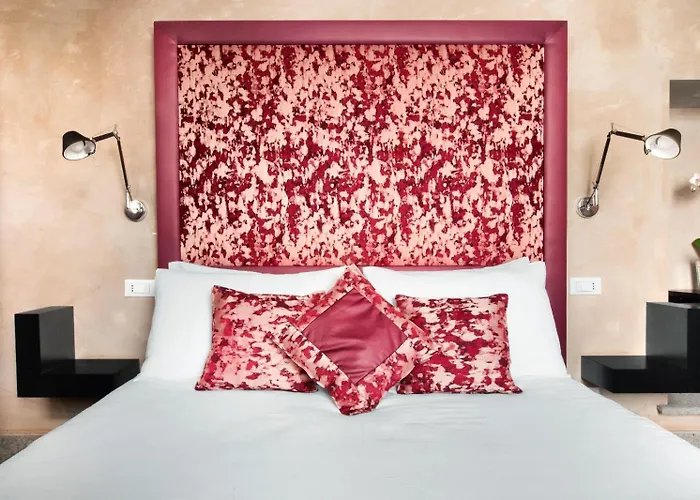 Eroma - Pantheon Luxury 4*